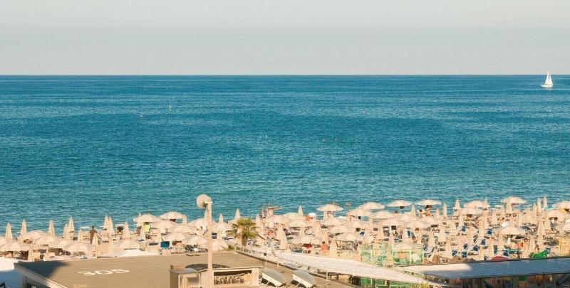 Hotel Caraibi Milano Marittima Dış mekan fotoğraf