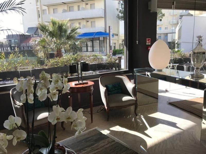 Hotel Caraibi Milano Marittima Dış mekan fotoğraf
