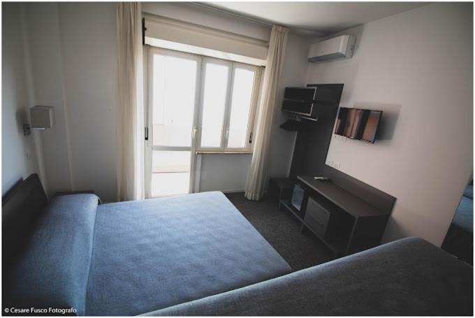Hotel Caraibi Milano Marittima Dış mekan fotoğraf