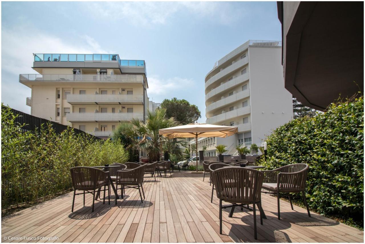 Hotel Caraibi Milano Marittima Dış mekan fotoğraf